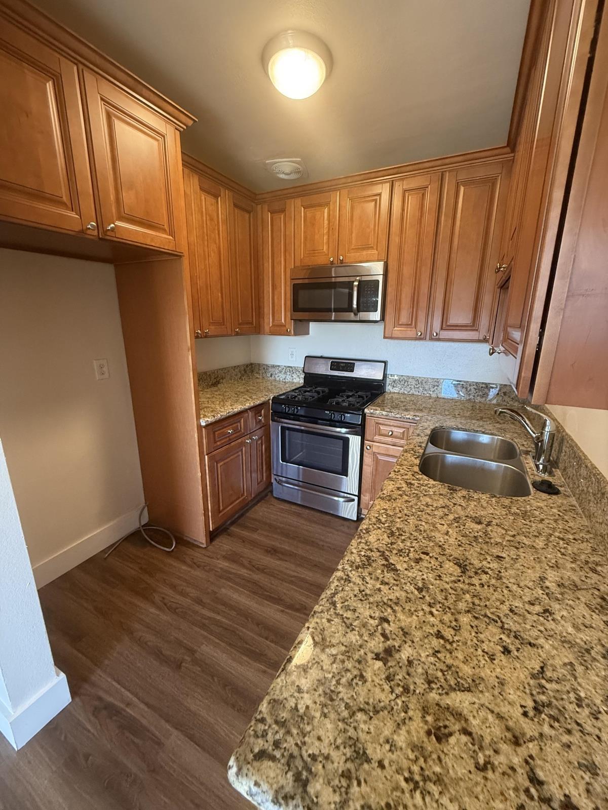 property for rent #2