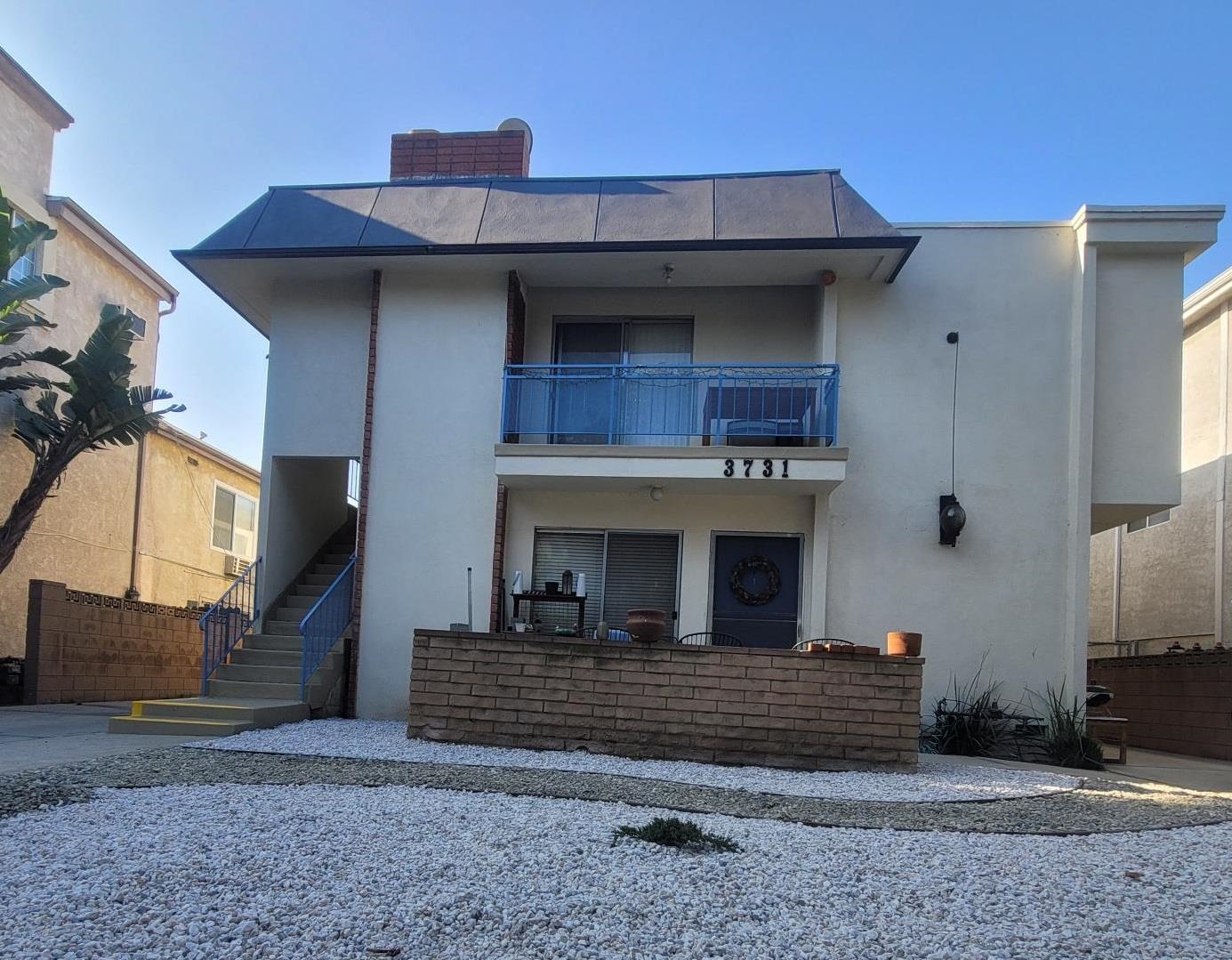 property for rent #1