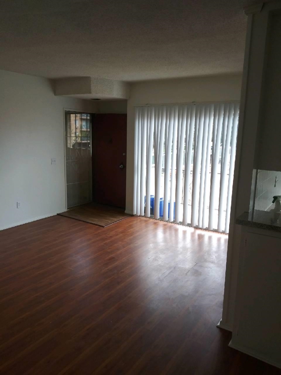 property for rent #1
