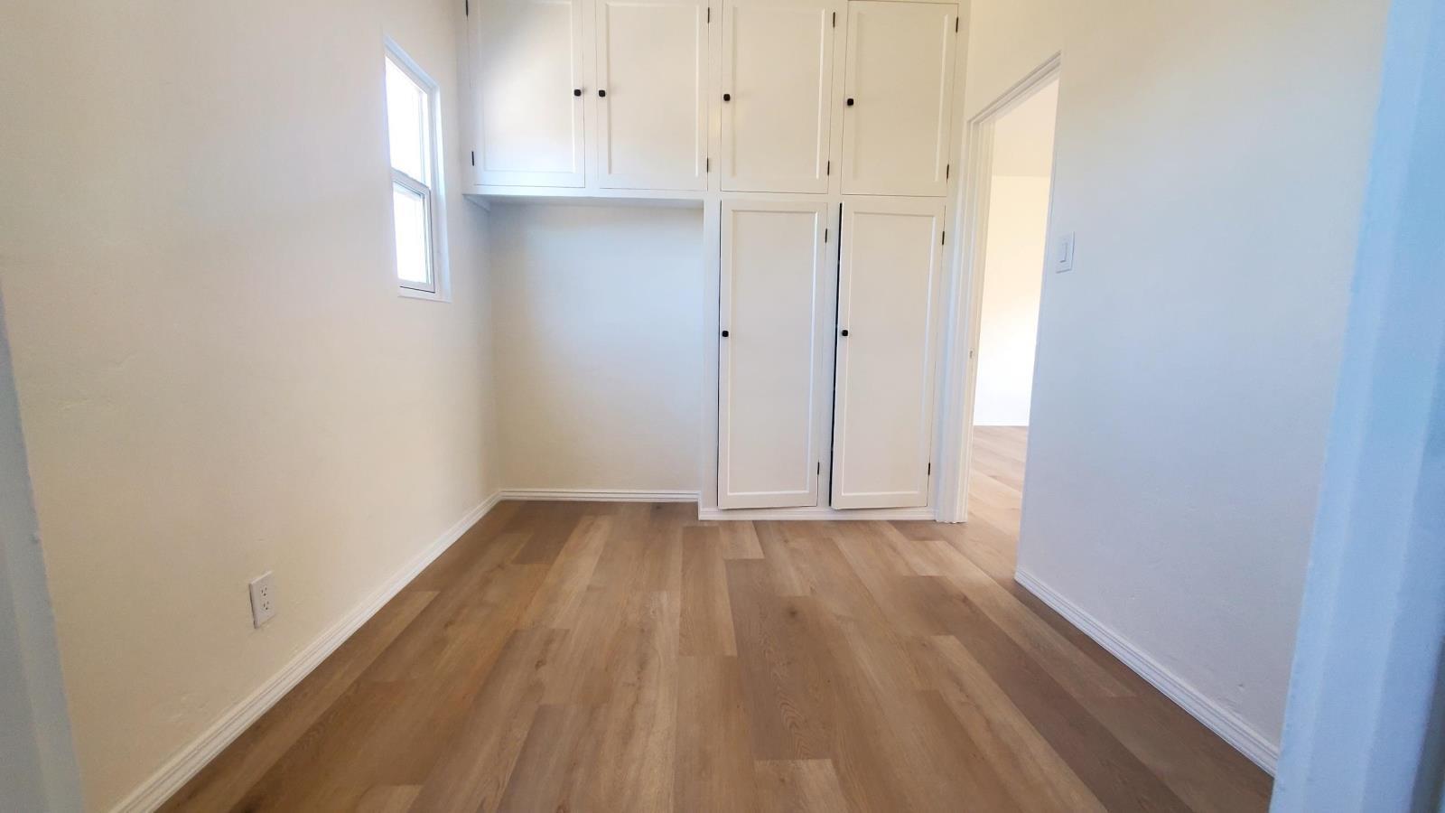 property for rent #4