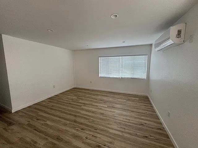 property for rent #5
