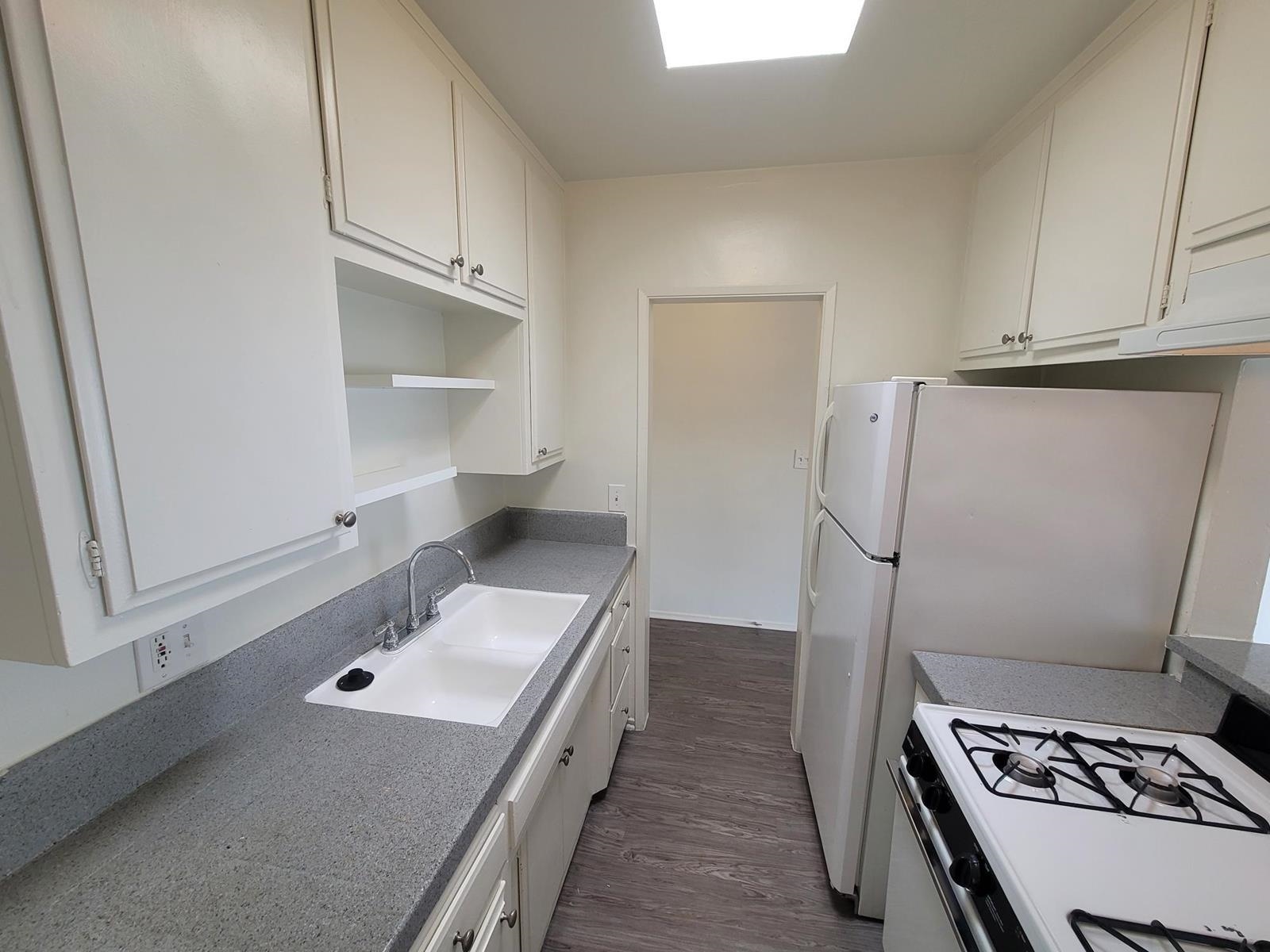 property for rent #1