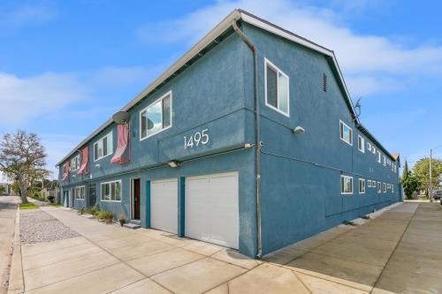 1495 Peterson Ave, Long Beach, CA 90813