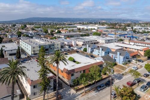 1628 W 218th St, Torrance, CA 90501