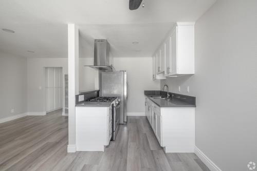 1628 W 218th St, Torrance, CA 90501