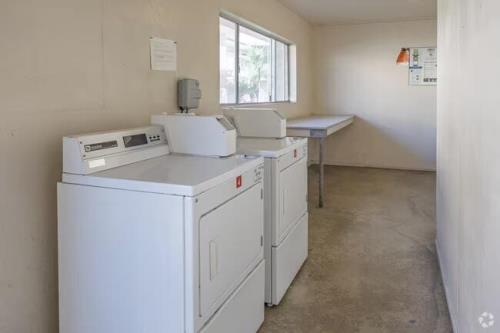 15751 Ryon ave, Bellflower, CA 90706