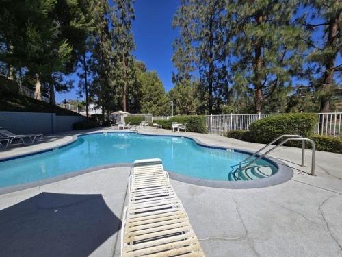 1501 N Brea Blvd, Fullerton, CA 92835