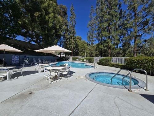 1501 N Brea Blvd, Fullerton, CA 92835
