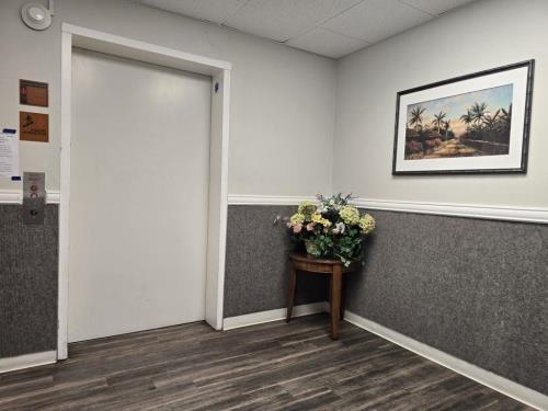 1501 N Brea Blvd, Fullerton, CA 92835