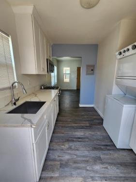 526-528 Golden Ave, Long Beach, CA 90802