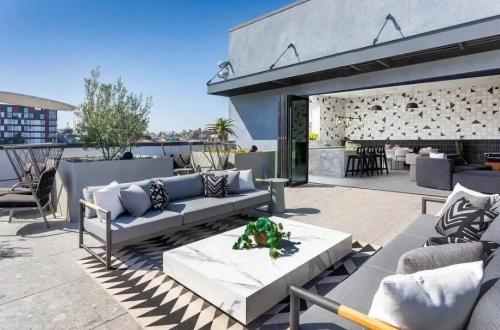 1100 W Temple St, Los Angeles, CA 90012