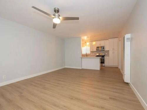 418 N Broadway, Redondo Beach, CA 90277