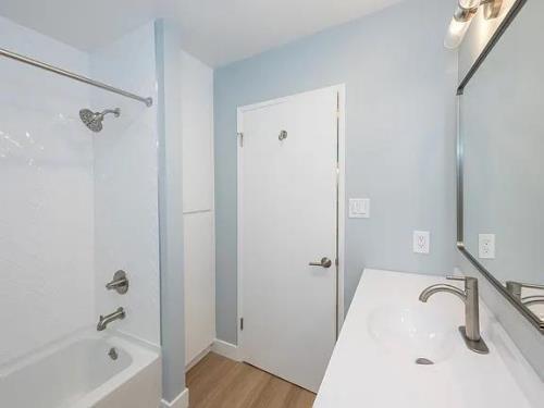 418 N Broadway, Redondo Beach, CA 90277