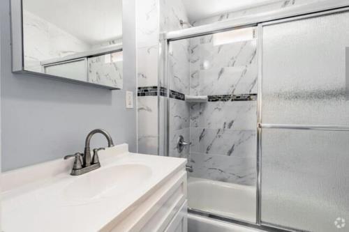 11440 Old River school Road, Downey, CA 90241