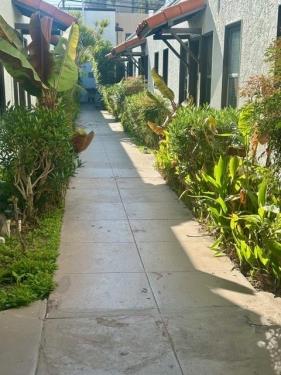 1750 1st St, Long Beach, CA 90802