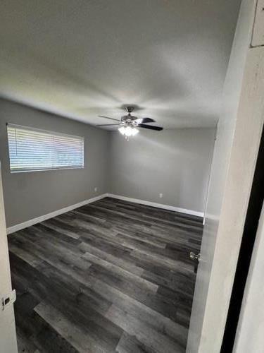 1220 Bryan Ave, Tustin, CA 92780