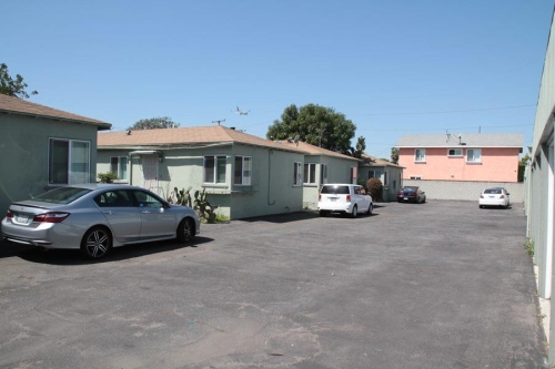 619 Nectarine Street, Inglewood, CA 90301