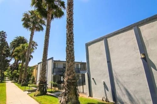 211 S Nevada Street, Oceanside, CA 92054