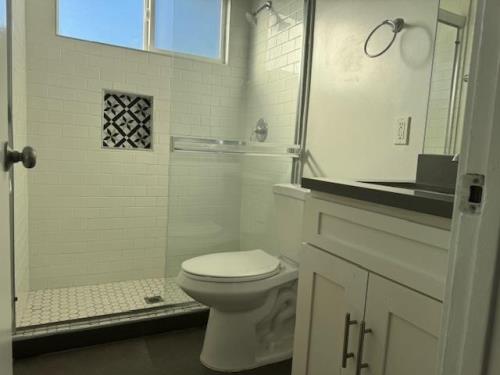 1841 S. Manhattan Pl, Los Angeles, CA 90019