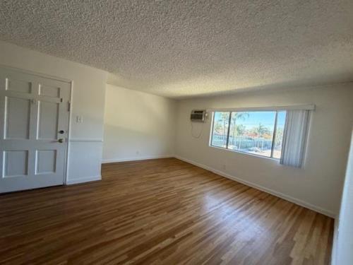 326 Amherst Dr., Burbank, CA 91504