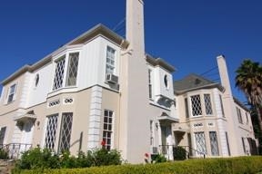 134 North Kings Road, Los Angeles, CA 90048