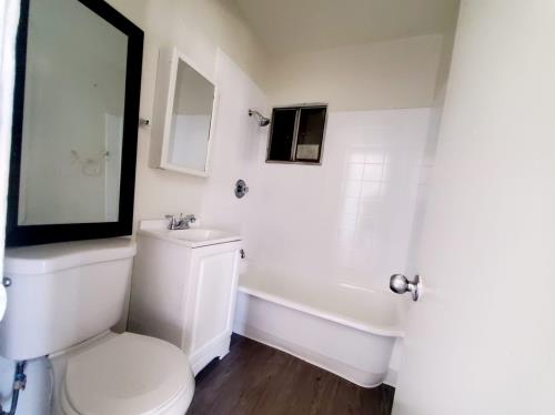 2360 W. 18th St, Los Angeles, CA 90019