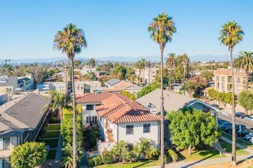 1757 E Ocean Blvd, Long Beach, CA 90802