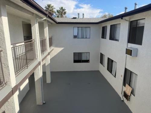 808 W Anaheim St, Wilmington, CA 90744