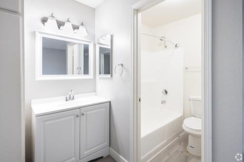 3710-3750 Fountain St, Long Beach, CA 90804