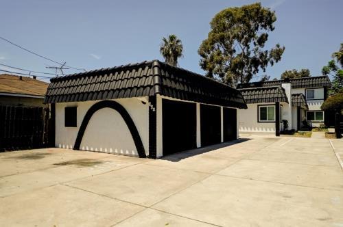432 Hamilton St, Costa Mesa, CA 92627