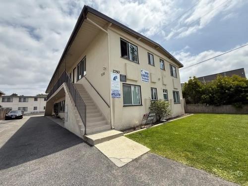 2750 Arlington Ave, Torrance, CA 90501