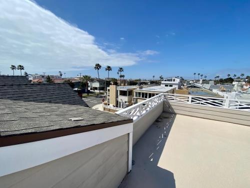 208 41st St, Newport Beach, CA 92663