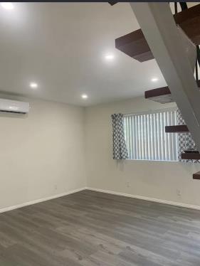 5653-5655.5 Willow Crest, North Hollywood, CA 91601