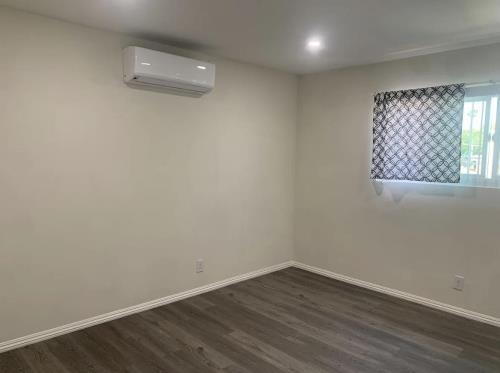 5653-5655.5 Willow Crest, North Hollywood, CA 91601