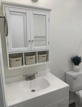 5653-5655.5 Willow Crest, North Hollywood, CA 91601