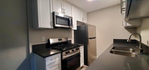 1628 W 218th St, Torrance, CA 90501