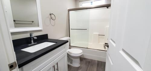 1628 W 218th St, Torrance, CA 90501