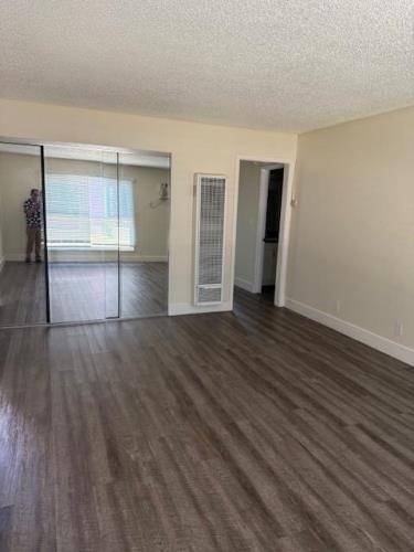 10560 Haddon Ave, Pacoima, CA 91331