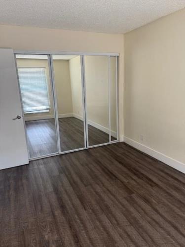 10560 Haddon Ave, Pacoima, CA 91331
