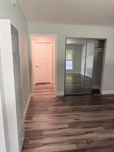 10560 Haddon Ave, Pacoima, CA 91331