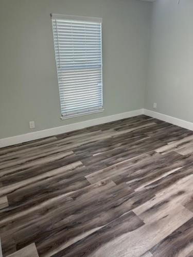 10560 Haddon Ave, Pacoima, CA 91331