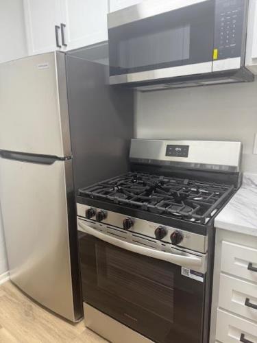 10560 Haddon Ave, Pacoima, CA 91331