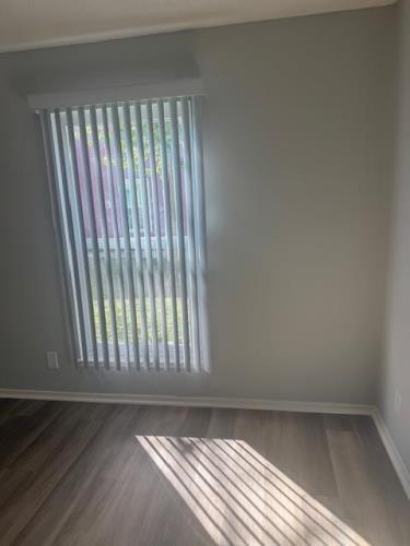 10560 Haddon Ave, Pacoima, CA 91331