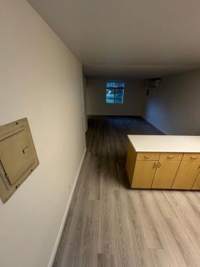 3030 WAVERLY DRIVE, LOS ANGELES, CA 90039