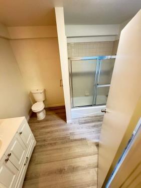 3030 WAVERLY DRIVE, LOS ANGELES, CA 90039