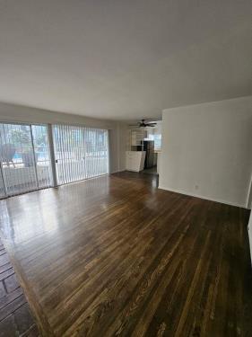 11940 Laurelwood Dr, Studio City, CA 91604