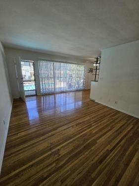 11940 Laurelwood Dr, Studio City, CA 91604