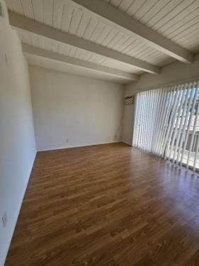 11940 Laurelwood Dr, Studio City, CA 91604