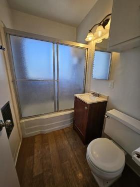 11940 Laurelwood Dr, Studio City, CA 91604