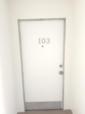 18144 Burbank Blvd, Tarzana, CA 91356